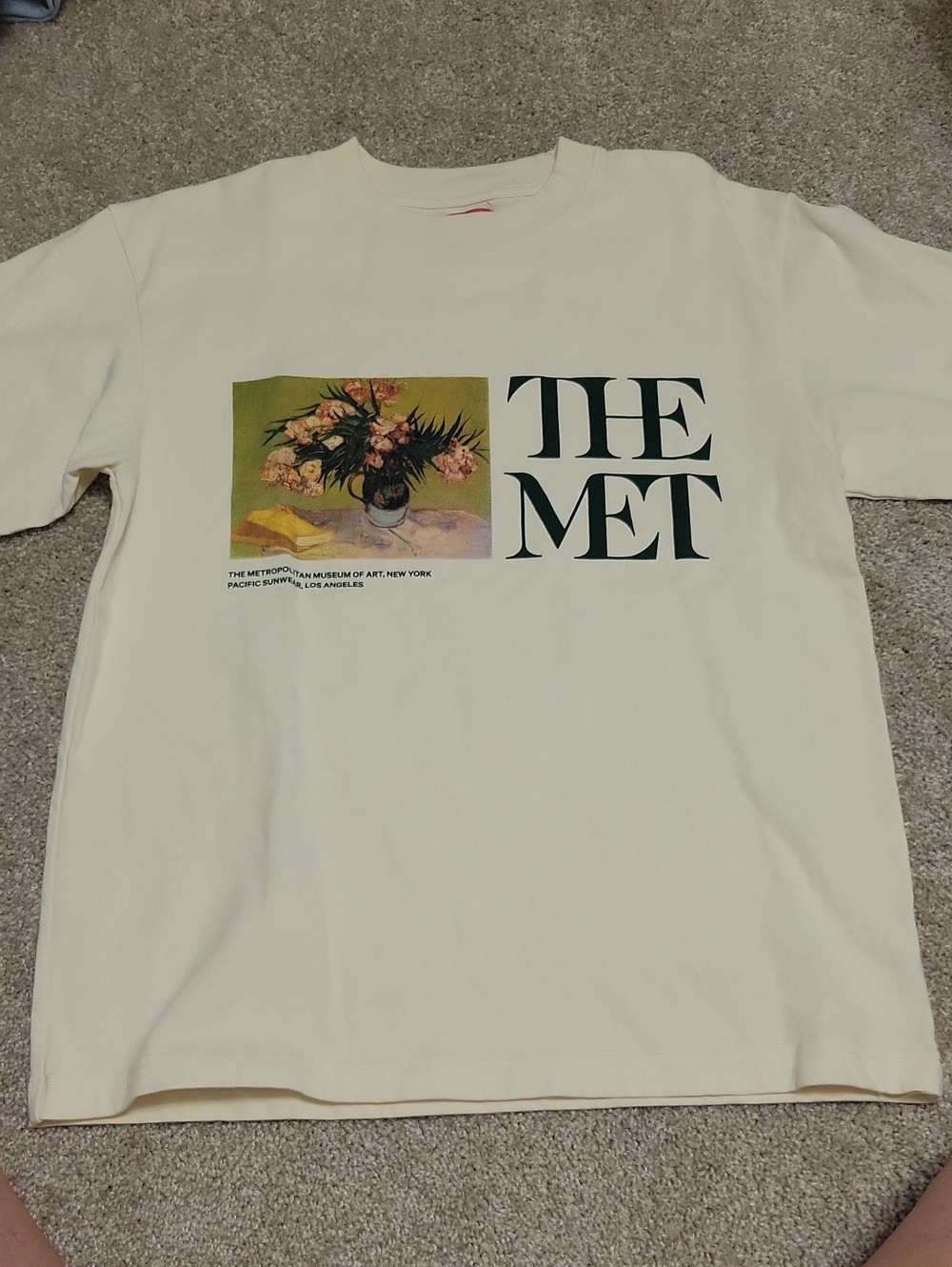 Pacsun The Met Tshirt